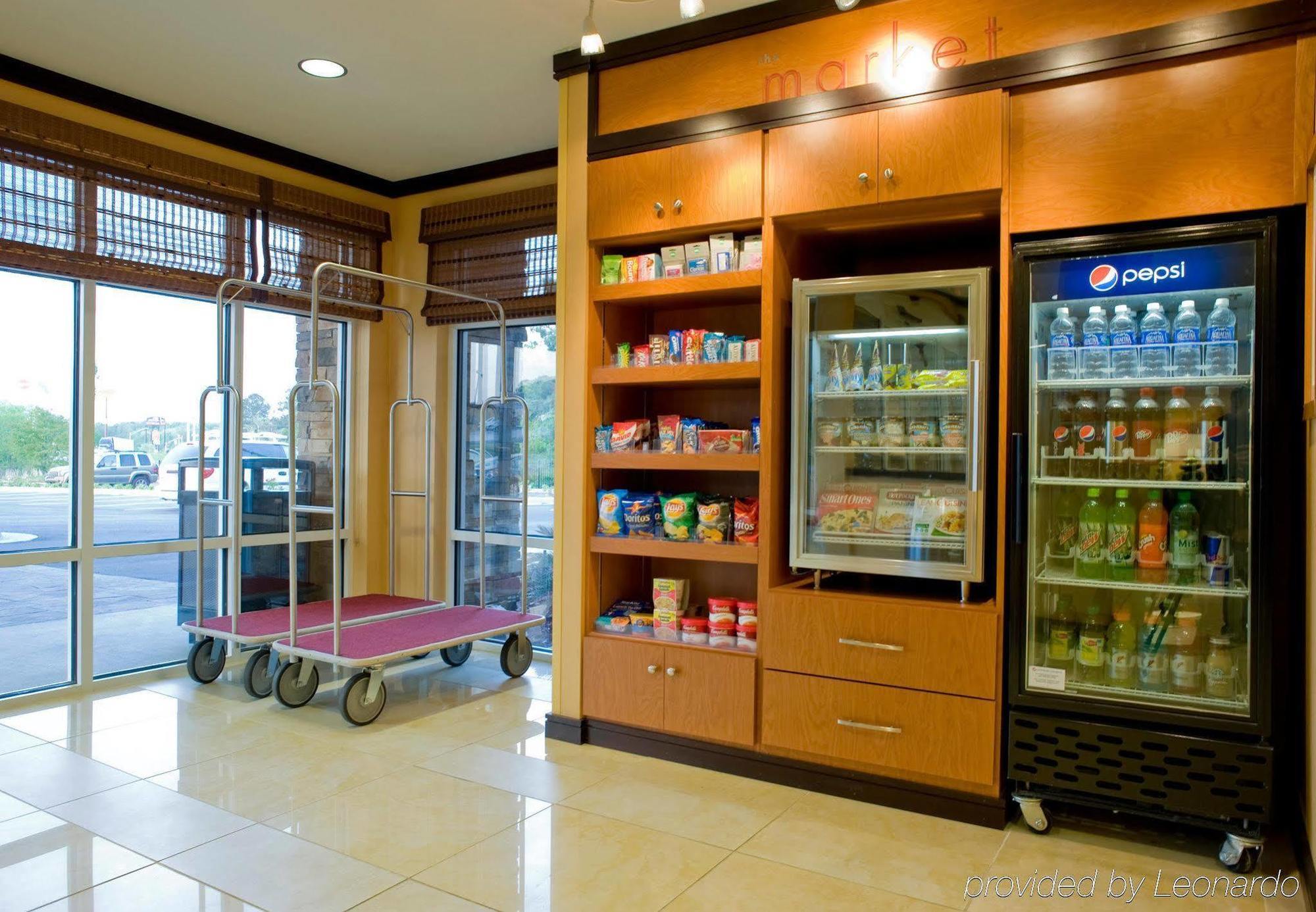 Fairfield Inn & Suites By Marriott Commerce Restoran foto